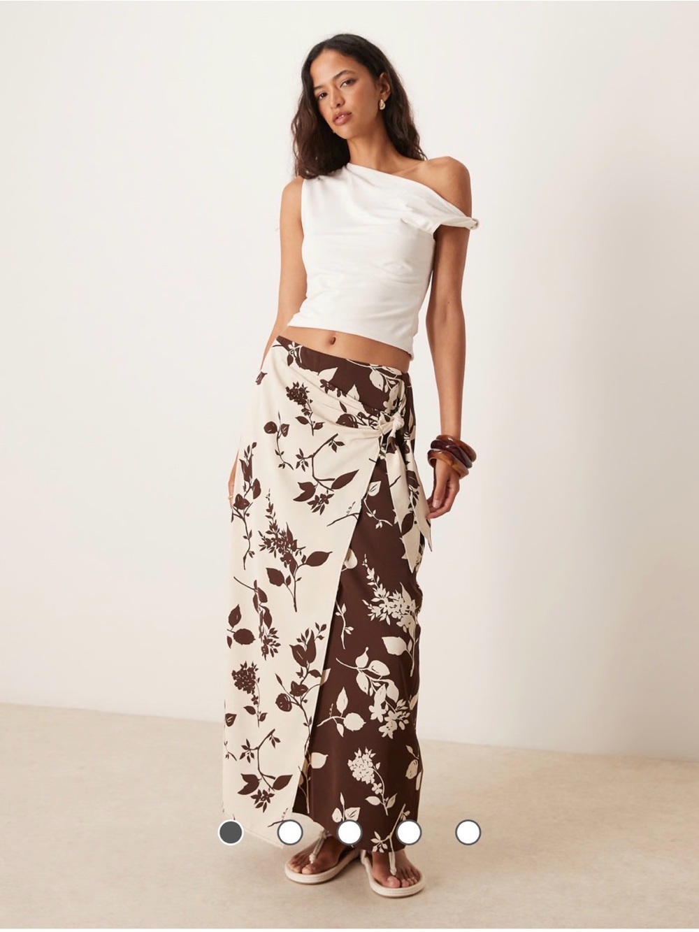 Abercrombie & Fitch wrap knot detail maxi skirt in brown floral print - Large